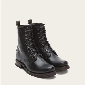 Frye Veronica combat boots size 8